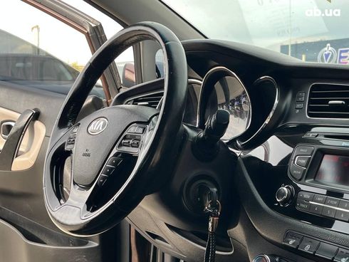 Kia Cee'd 2013 коричневый - фото 15