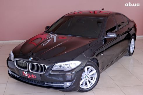 BMW 5 серия 2013 черный - фото 2
