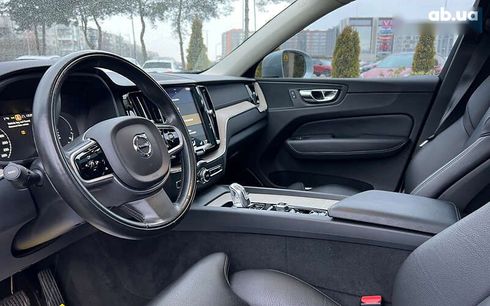 Volvo XC60 2018 - фото 10
