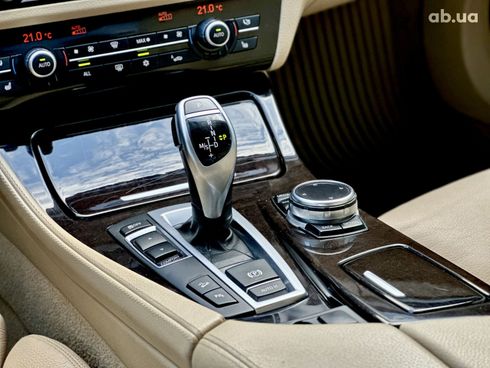 BMW 5 серия 2012 черный - фото 20