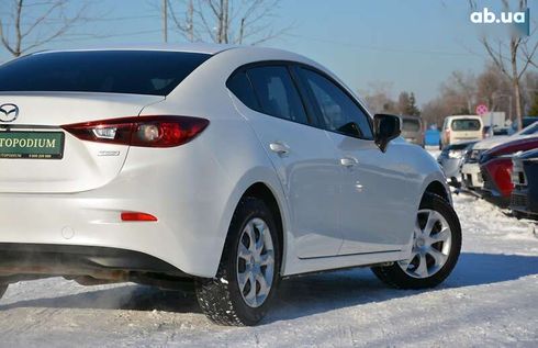 Mazda 3 2017 - фото 11