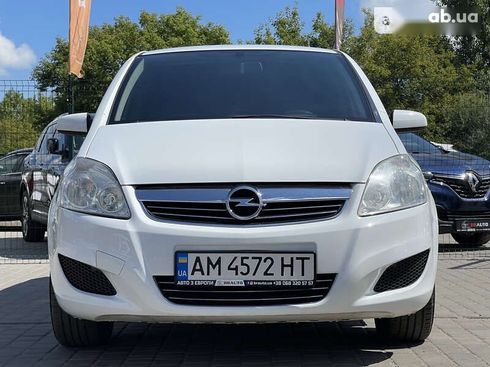 Opel Zafira 2009 - фото 4