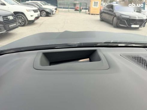 BMW X5 M 2019 - фото 25