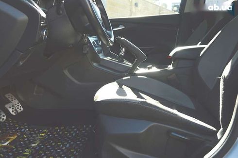Ford Focus 2013 - фото 16