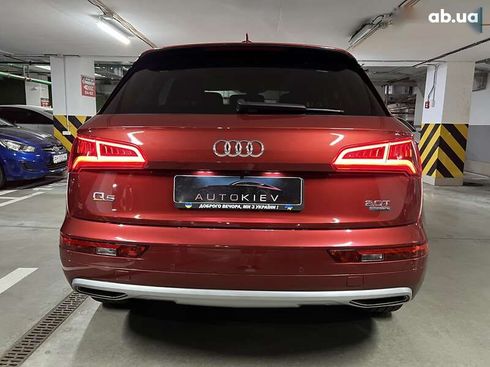 Audi Q5 2017 - фото 13