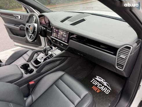 Porsche Cayenne 2020 - фото 28