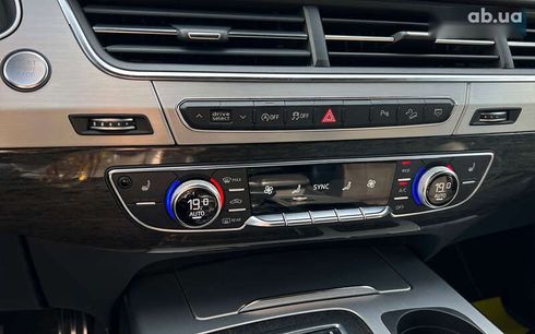 Audi Q7 2018 - фото 24