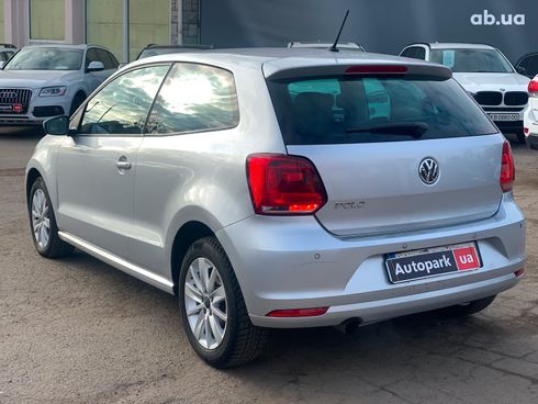 Volkswagen Polo 2015 серый - фото 12