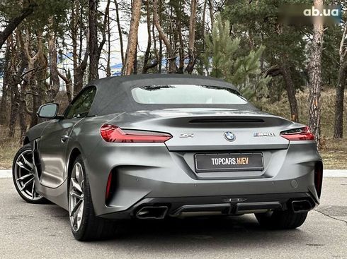 BMW Z4 2019 - фото 10