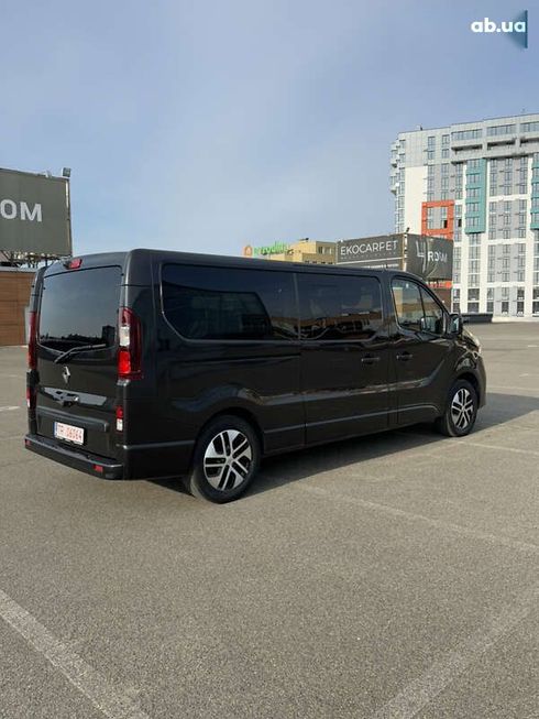 Renault Trafic 2019 - фото 15