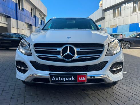 Mercedes-Benz GLE-Класс 2016 белый - фото 2