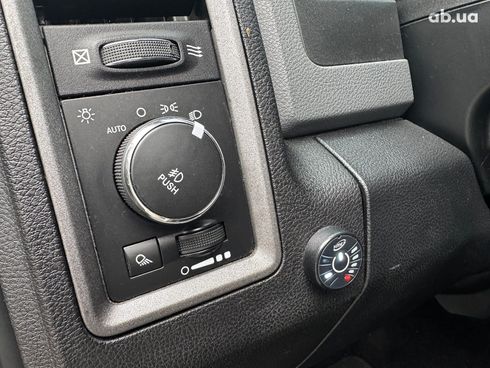 Dodge Ram 2016 серый - фото 31