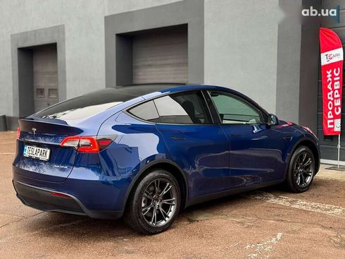 Tesla Model Y 2024 - фото 10