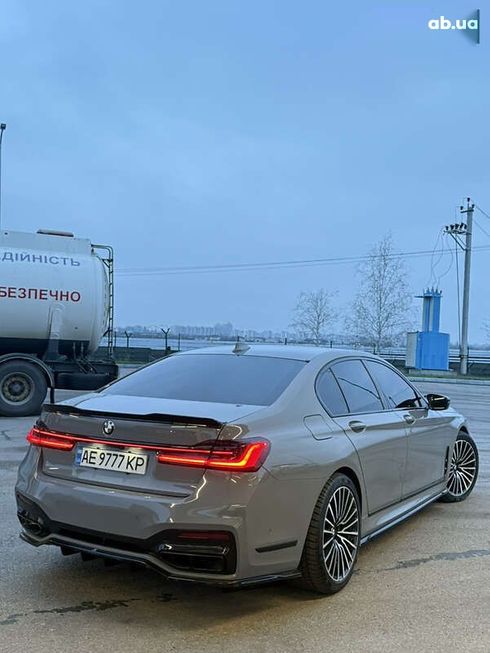 BMW 7 серия 2020 - фото 11