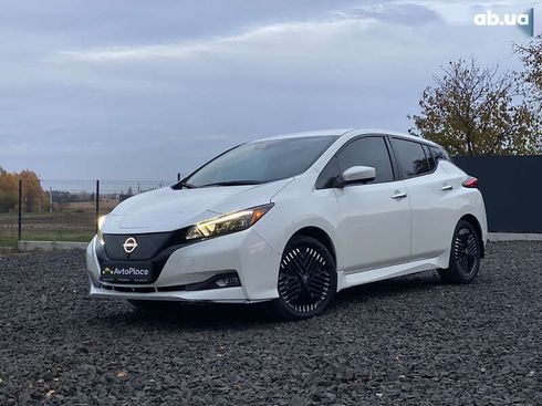 Nissan Leaf 2023 - фото 15
