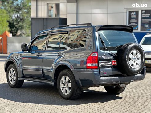 Mitsubishi Pajero 2006 серый - фото 7
