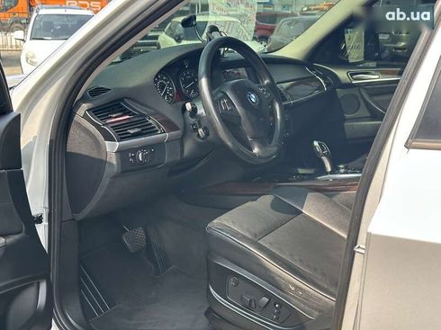 BMW X5 2011 - фото 17