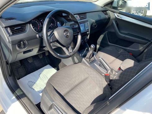 Skoda Octavia 2019 - фото 9
