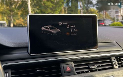 Audi A4 2017 - фото 20