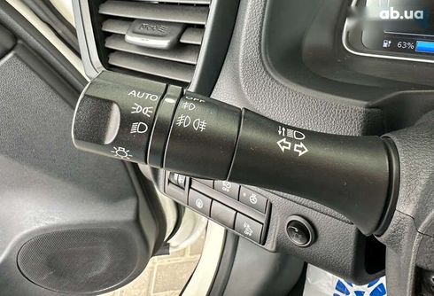 Nissan Leaf 2018 - фото 10