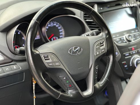 Hyundai Santa Fe 2012 белый - фото 21