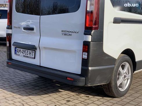 Renault Trafic 2019 - фото 21