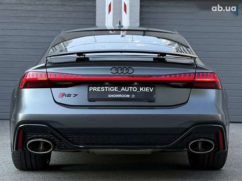 Audi RS7 2021 - фото 16