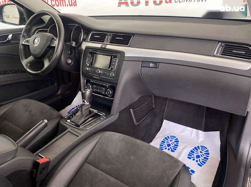 Skoda Superb 2015 - фото 12