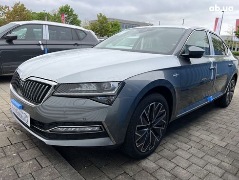 Skoda Superb 2023 - фото 8