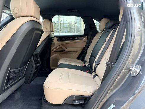 Porsche Cayenne 2024 - фото 27