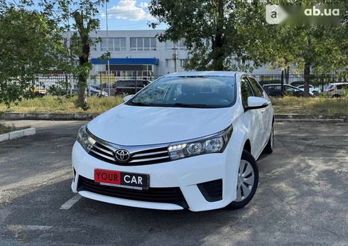 Toyota Corolla 2015 - фото 2