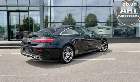 Mercedes-Benz E-Класс 2019 - фото 4