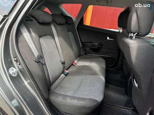 Kia Cee'd 2011 - фото 11