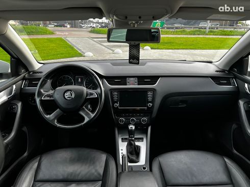 Skoda Octavia 2013 белый - фото 5