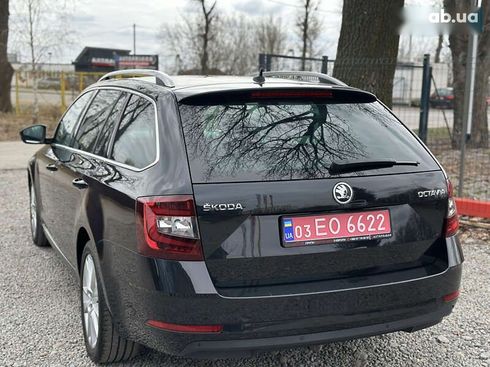 Skoda Octavia 2018 - фото 18