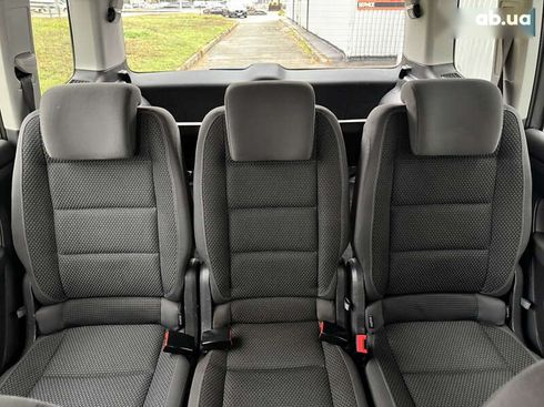 Volkswagen Touran 2011 - фото 25