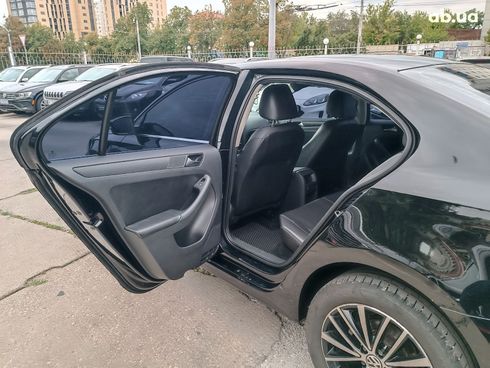 Volkswagen Jetta 2012 черный - фото 14
