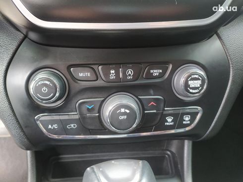 Jeep Cherokee 2021 черный - фото 20