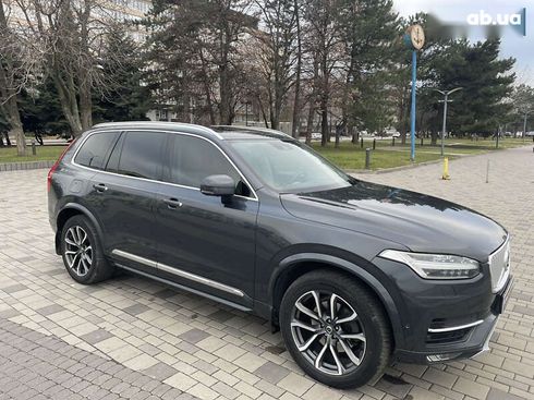 Volvo XC90 2017 - фото 10