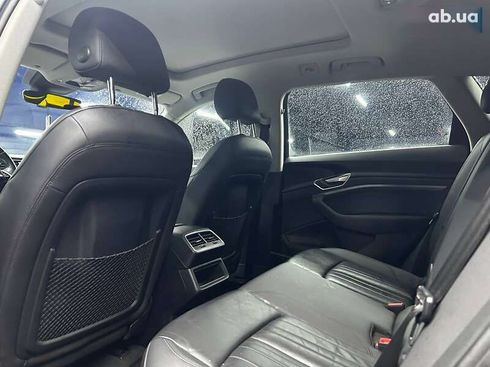 Audi E-Tron 2019 - фото 23