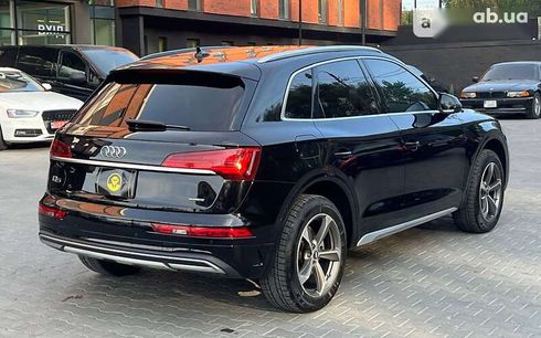 Audi Q5 2020 - фото 6