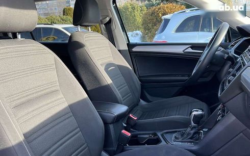 Volkswagen Tiguan 2021 - фото 13