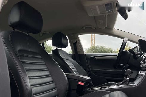 Volkswagen Passat CC 2012 - фото 17