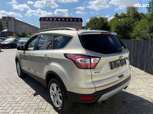 Ford Escape 2017 - фото 3