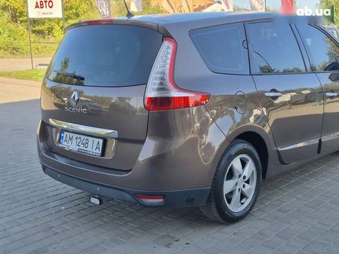 Renault Scenic 2010 - фото 16