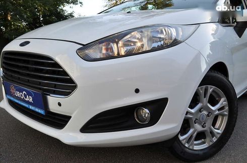 Ford Fiesta 2013 - фото 15