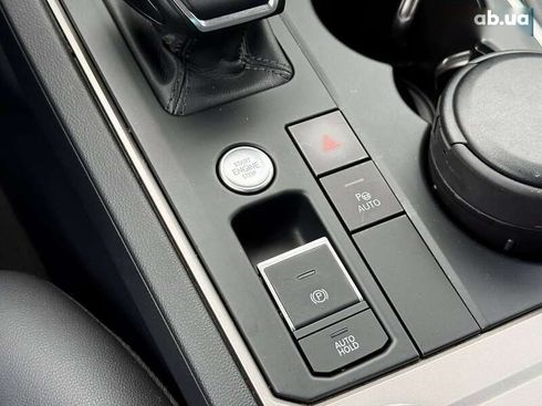 Volkswagen Touareg 2021 - фото 30