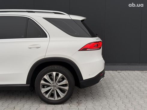Mercedes-Benz GLE-Class 2019 белый - фото 15