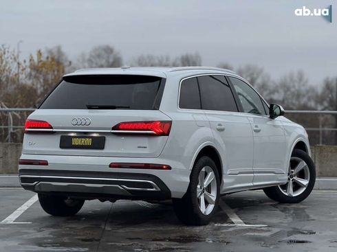 Audi Q7 2023 - фото 16