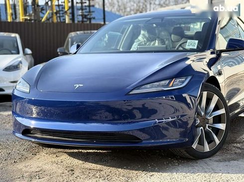 Tesla Model 3 2024 - фото 4